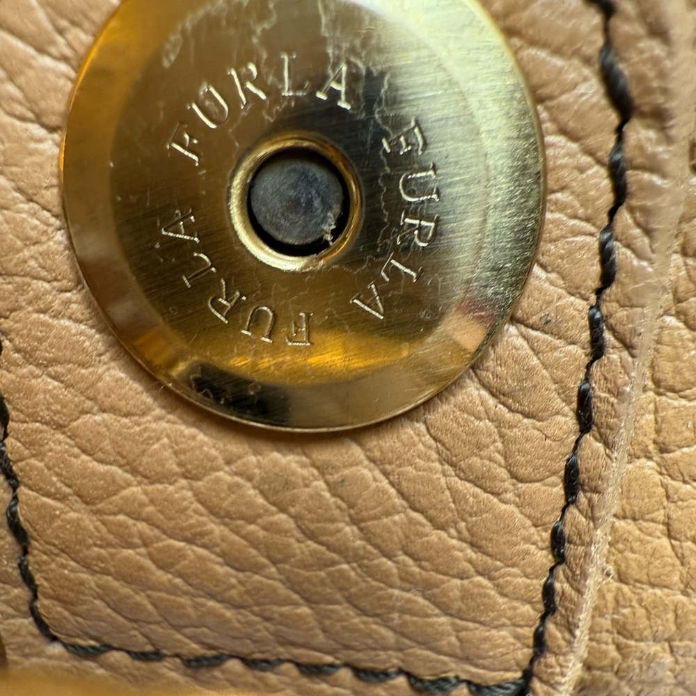 FURLA MADE IN ITALY LEATHER BARREL SATCHEL - Picture 12 of 16